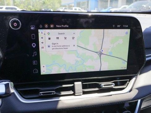 Certified 2025 Chevrolet Equinox LT FWD image 3