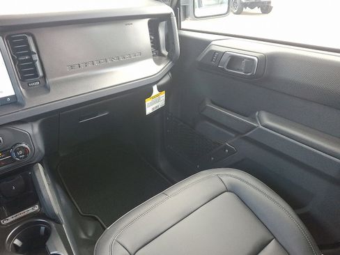 New 2025 Ford Bronco Big Bend w/ Black Diamond Package image 11
