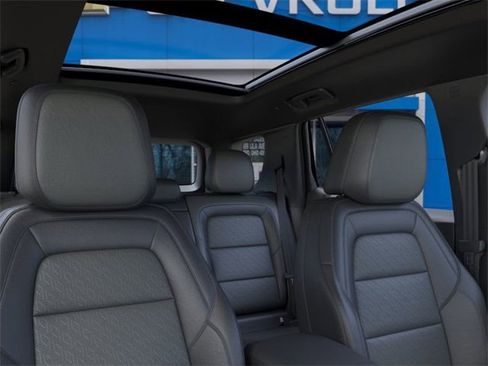 New 2026 Chevrolet Equinox LT image 24