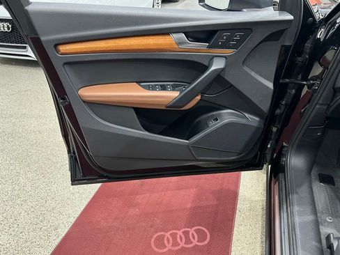 Used 2021 Audi Q5 2.0T Premium Plus w/ Premium Plus Package image 16