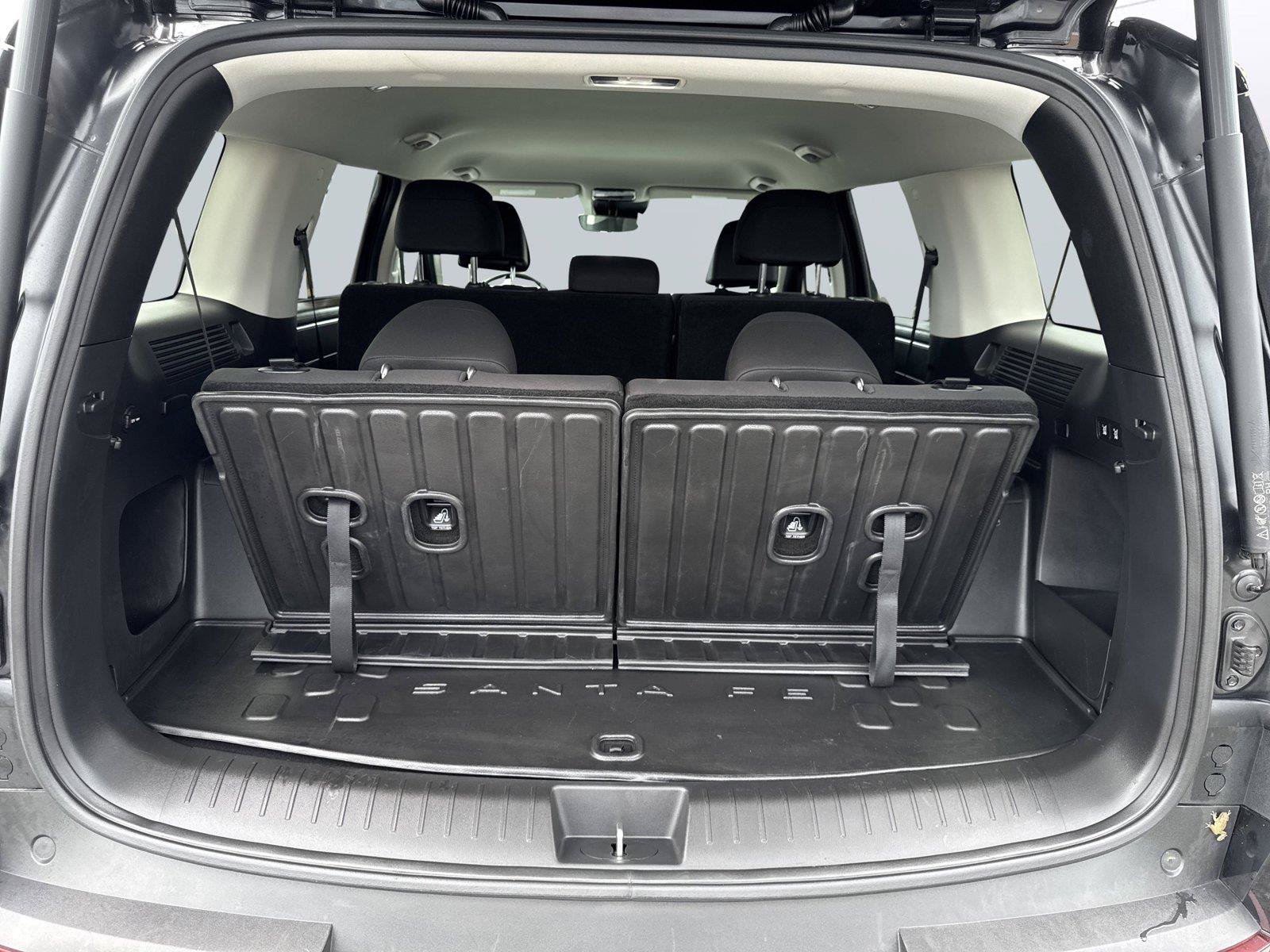 Used 2026 Hyundai Santa Fe SE FWD image 35