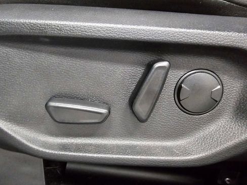 Used 2024 Ford Ranger Lariat w/ Trailer Tow Package AWD/4WD image 16