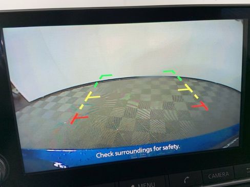 Used 2022 Nissan Sentra SV image 12