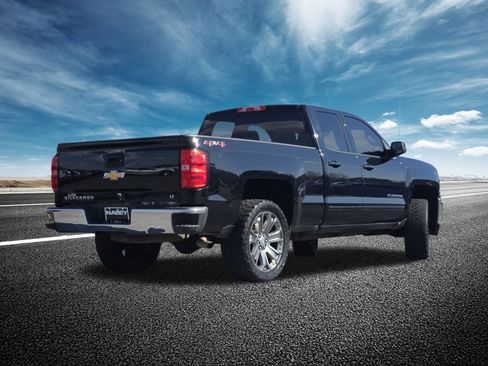 Used 2018 Chevrolet Silverado 1500 LT image 15