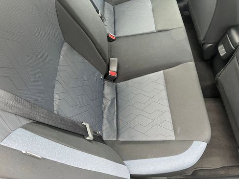 Used 2025 Nissan Versa SV FWD image 37