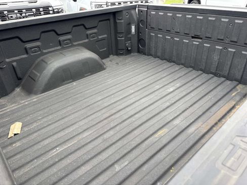 Used 2021 GMC Sierra 1500 AT4 w/ AT4 Premium Package AWD/4WD image 29