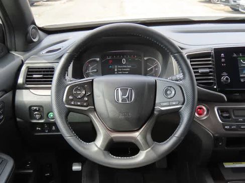 Used 2023 Honda Passport EX-L image 18