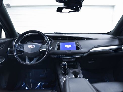 Used 2023 Cadillac XT4 Premium Luxury image 23