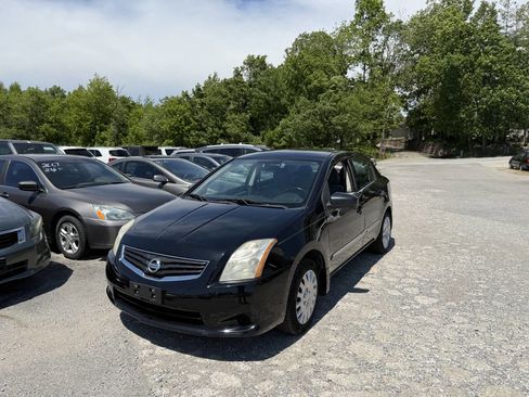 Used 2012 Nissan Sentra 2.0 S w/ Convenience Pkg FWD image 2