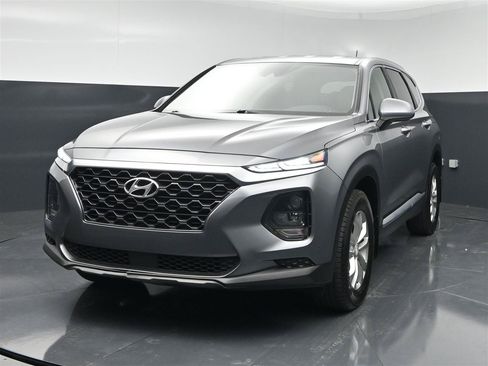 Used 2020 Hyundai Santa Fe SE AWD/4WD image 2