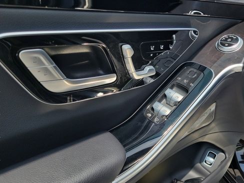 Used 2023 Mercedes-Benz S 500 4MATIC image 18