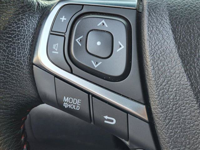 Used 2015 Toyota Camry XSE FWD image 14