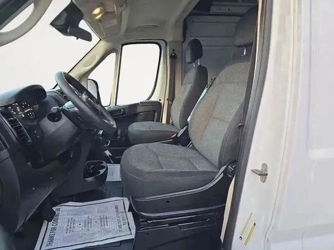 Used 2022 RAM ProMaster 2500 image 9