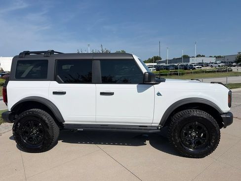 Used 2023 Ford Bronco Black Diamond w/ Sasquatch Package AWD/4WD image 24