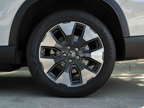 Certified 2026 Honda Pilot Elite image 15