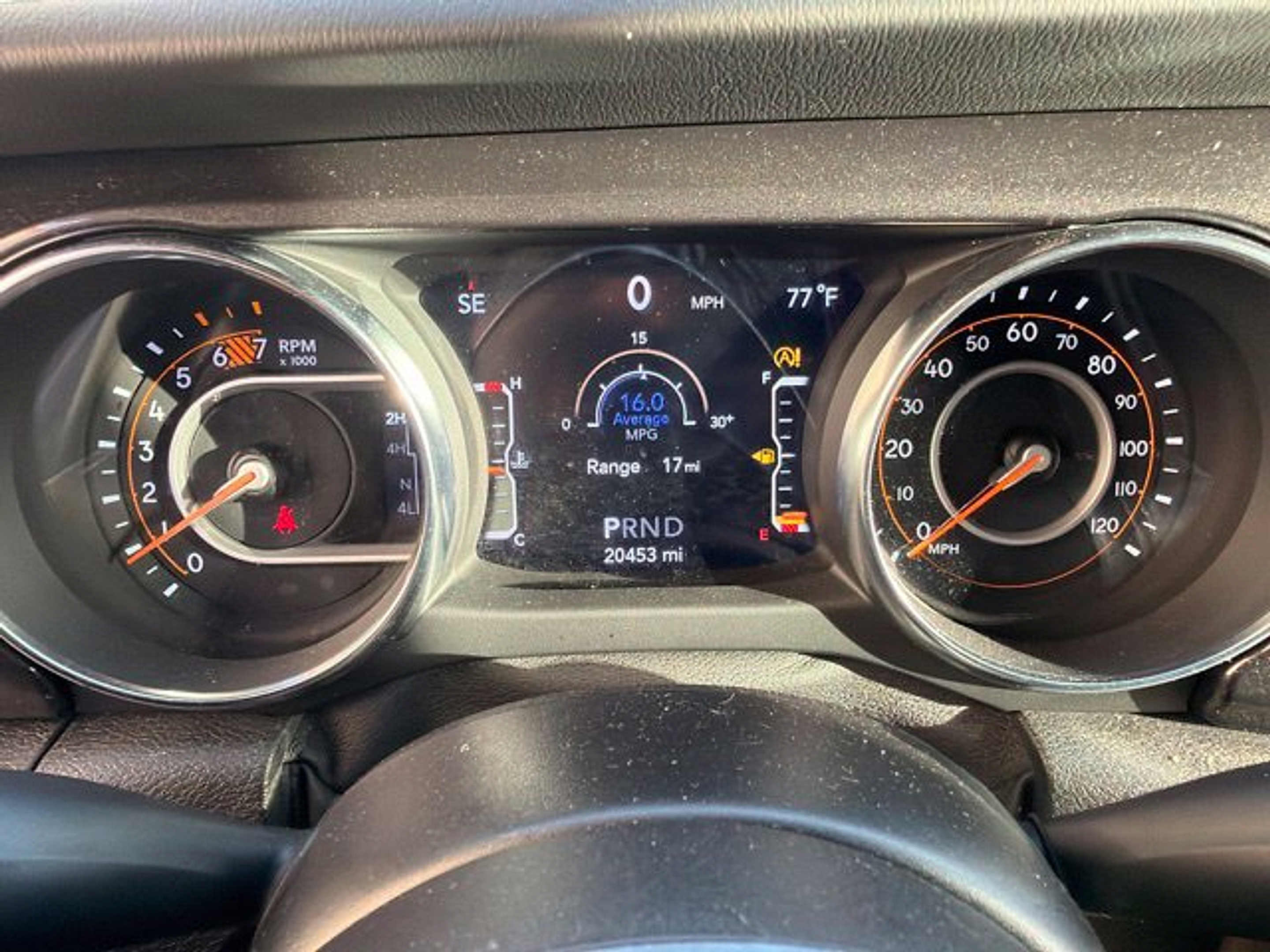 Used 2021 Jeep Wrangler Unlimited Sahara AWD/4WD image 28