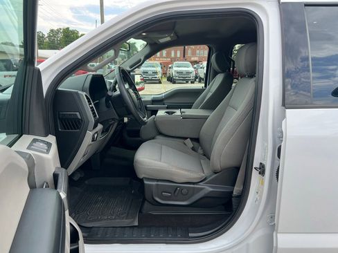 Used 2020 Ford F150 XLT w/ Equipment Group 302A Luxury AWD/4WD image 12