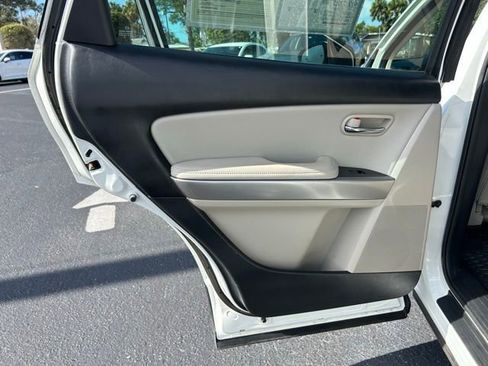 Used 2011 MAZDA CX-9 Grand Touring w/ Moonroof & Bose Audio Pkg image 13