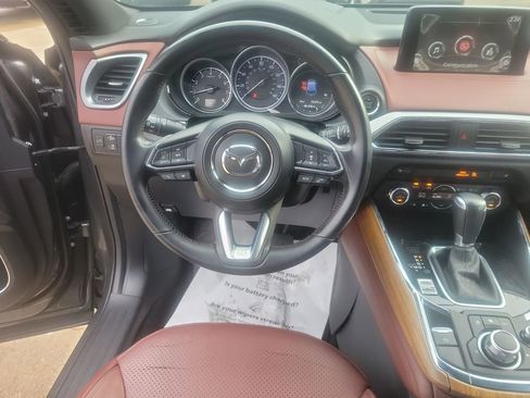 Used 2017 MAZDA CX-9 Signature image 22