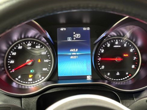 Used 2022 Mercedes-Benz GLC 300 4MATIC image 16