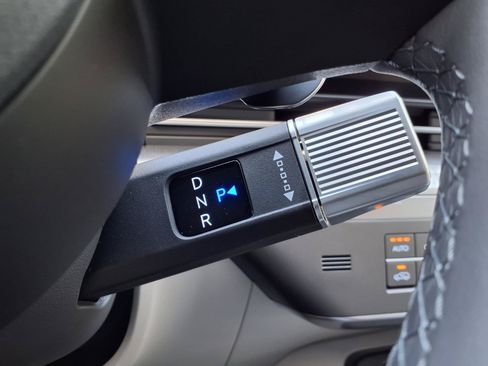 Certified 2026 Hyundai Kona SEL Premium FWD image 25