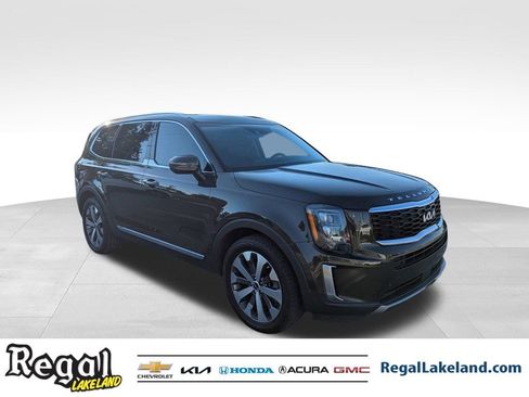 Used 2022 Kia Telluride EX w/ EX Premium Package image 1