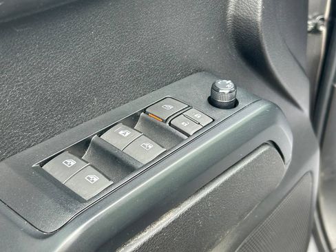Used 2023 Toyota Tacoma SR AWD/4WD image 22