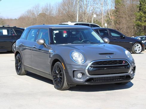 Used 2018 MINI Cooper Clubman S image 9
