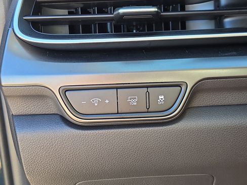 Certified 2026 Kia Carnival SX w/ SX Dark Edition Package FWD image 30