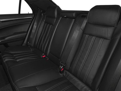 Used 2014 Chrysler 300 S image 17