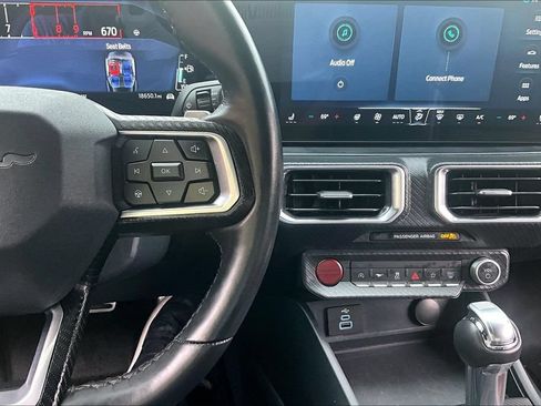 Used 2025 Ford Mustang GT Premium RWD image 26
