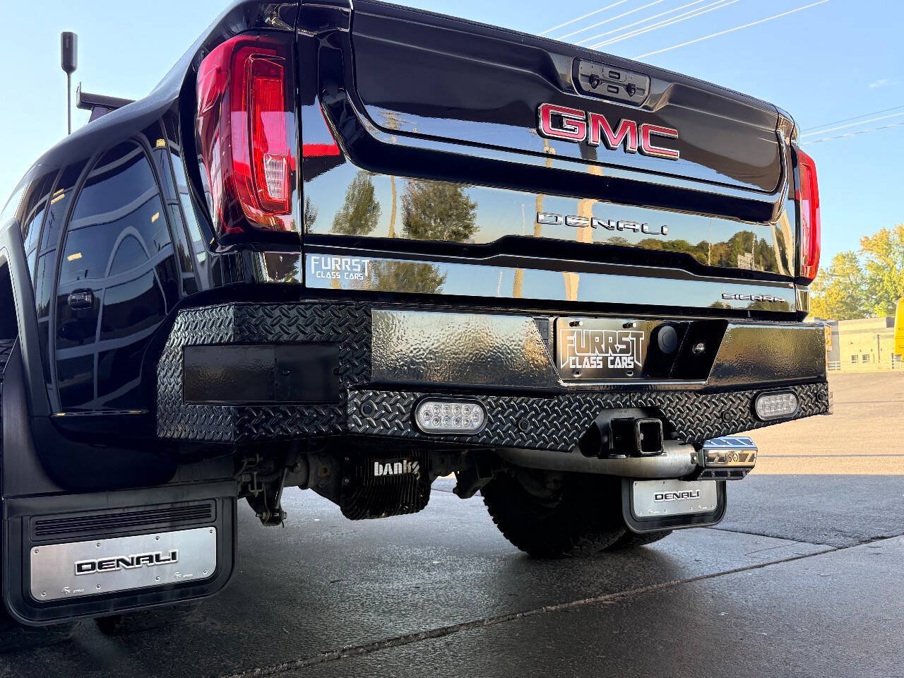 Used 2022 GMC Sierra 3500 Denali w/ Denali Ultimate Package AWD/4WD image 12