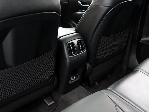 Used 2024 Hyundai Tucson Limited image 13