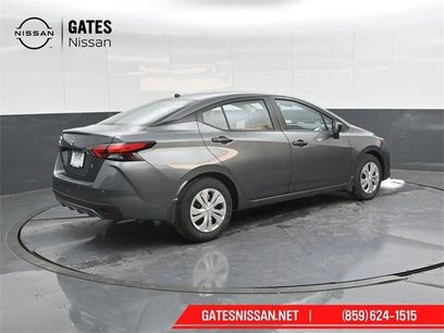 New 2025 Nissan Versa S w/ Trunk Package