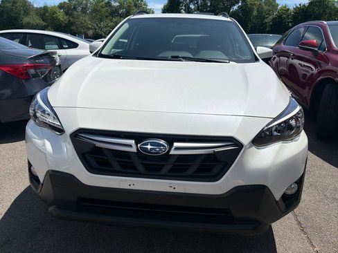 Used 2021 Subaru Crosstrek 2.0i Premium AWD/4WD image 2