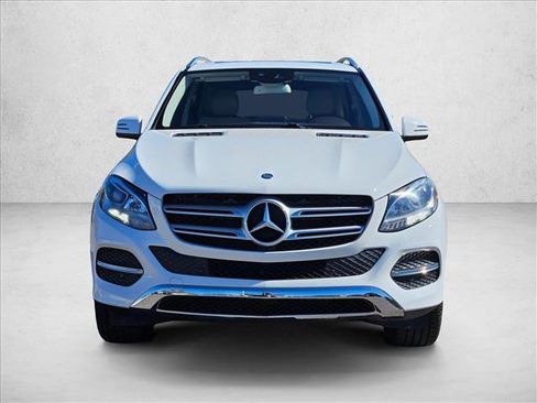 Used 2017 Mercedes-Benz GLE 350 image 2