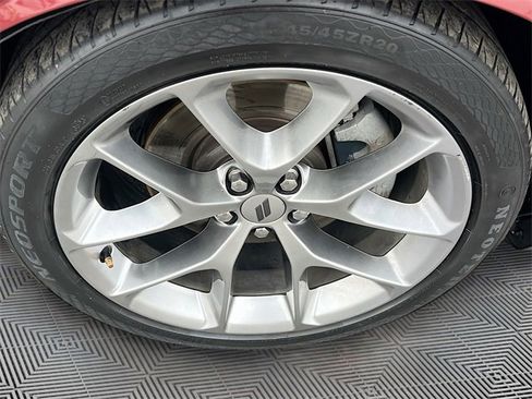 Used 2021 Dodge Challenger GT image 29