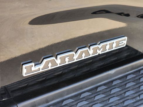 Used 2020 RAM 2500 Laramie AWD/4WD image 13