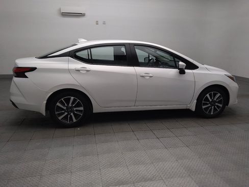 Used 2025 Nissan Versa SV w/ Trunk Package FWD image 10