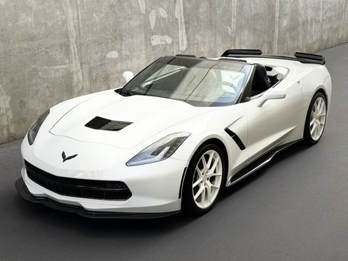 Used 2014 Chevrolet Corvette STINGRAY Z51 3LT w/ 3LT Preferred Equipment Group image 1