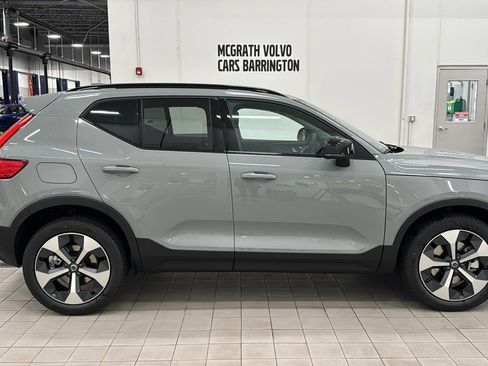New 2026 Volvo XC40 B5 Plus w/ Protection Package Premier image 4