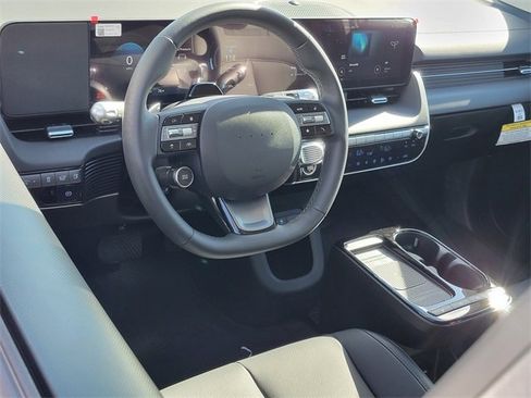 New 2026 Hyundai Ioniq 5 SEL image 3
