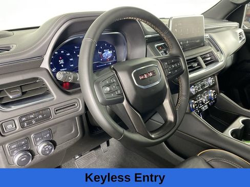 Used 2024 GMC Yukon AT4 image 12