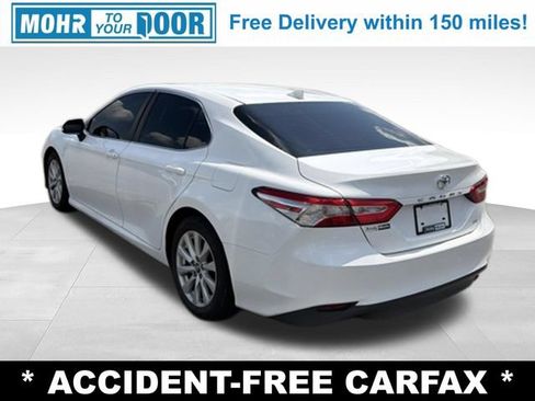 Used 2019 Toyota Camry LE w/ Carpet Mat Package FWD image 3