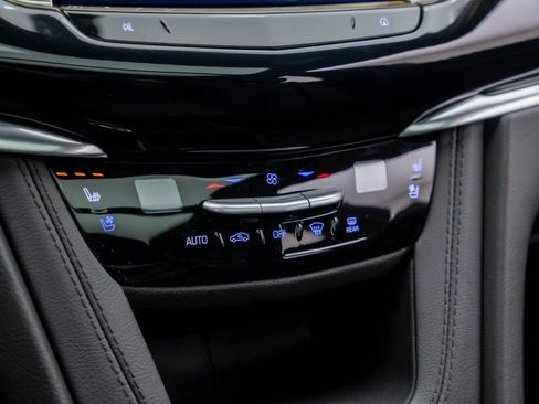 New 2025 Cadillac XT6 Sport image 31