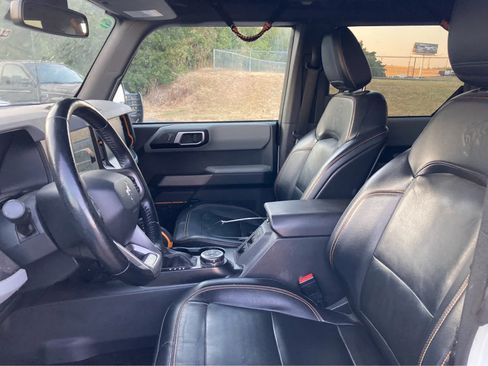 Used 2021 Ford Bronco Badlands AWD/4WD image 4