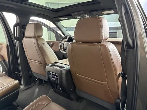 Used 2021 Chevrolet Tahoe High Country AWD/4WD image 23