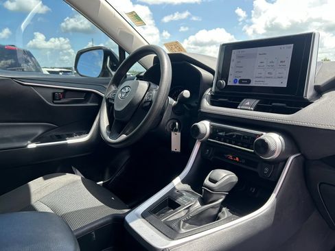 Used 2024 Toyota RAV4 LE FWD image 18