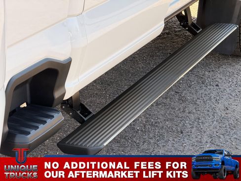 Used 2025 Ford F450 Platinum image 13