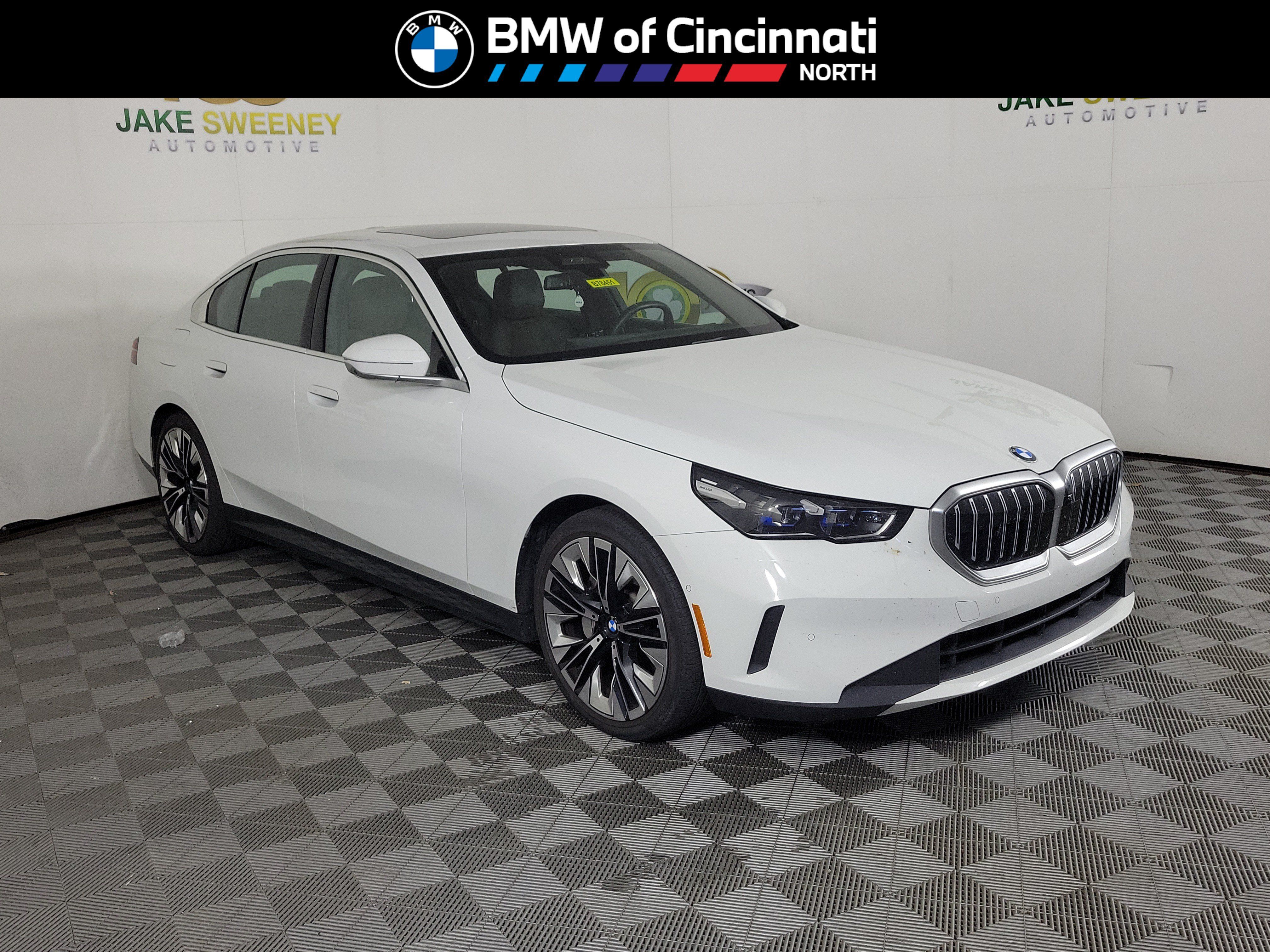 Certified 2024 BMW 530i xDrive w/ Premium Package AWD/4WD image 1